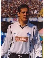 NANDO COPPOLA - Una delle più amare scommesse perse del vivaio azzurro, non certo per colpa sua. In azzurro dal 1996 al 2000, nell'anno di Zeman, quello della sua definitiva consacrazione da titolare, una gara maledetta al San Paolo contro il Bologna (1-5 per i felsinei) dove commise numerosi errori, gli costò la bocciatura, per molti prematura, per altri sacrosanta, poiché lo ha aiutato a coltivare la sua carriera altrove. In fondo è una delle vittime della platea azzurra, capace di amarti fino all'inverosimile, ma anche di seppellirti se non dimostri chi sei veramente...