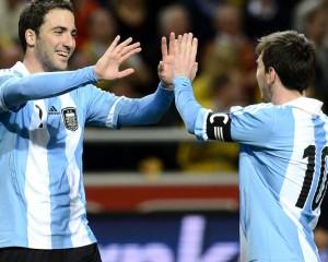 Higuain_Messi