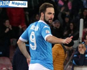 higuain chievo napoli