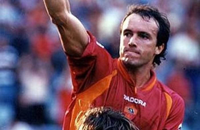 abel-balbo-gioca-per-il-monza-gestira-larea-tecnica_b3968cd8-869d-11e4-bf87-023309fc4b12_700_455_big_story_linked_ima