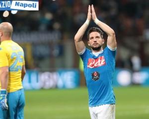 mertens reina applausi