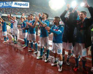 napoli esultanza tifosi insigne hysaj jorginho hamsik callejon lopez reina curva