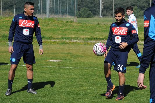 allan insigne allenamento