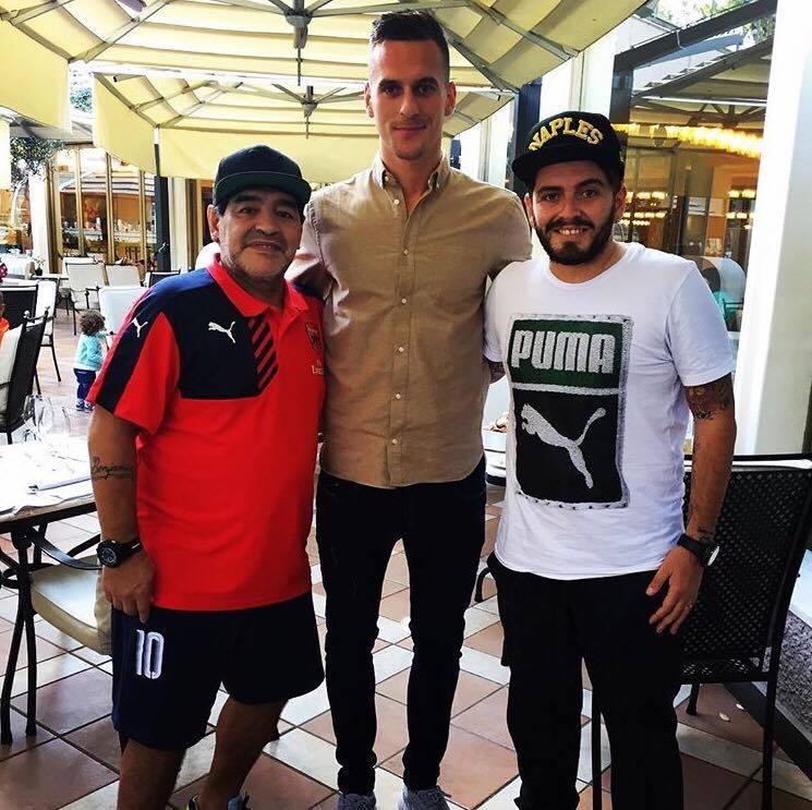 2799bc04178e2dd8c5b16bf9acb151e1-96115-1476097945