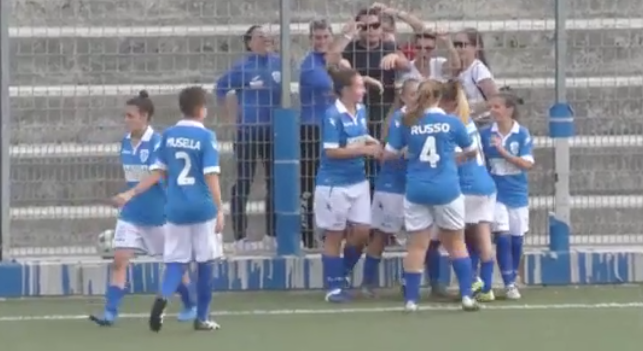Napoli Calcio Femminile, un viaggio nel movimento rosa partenopeo