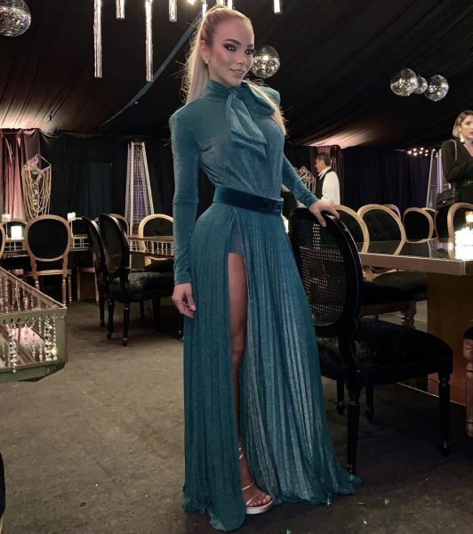 Moglie Ospina Jessica Sterling