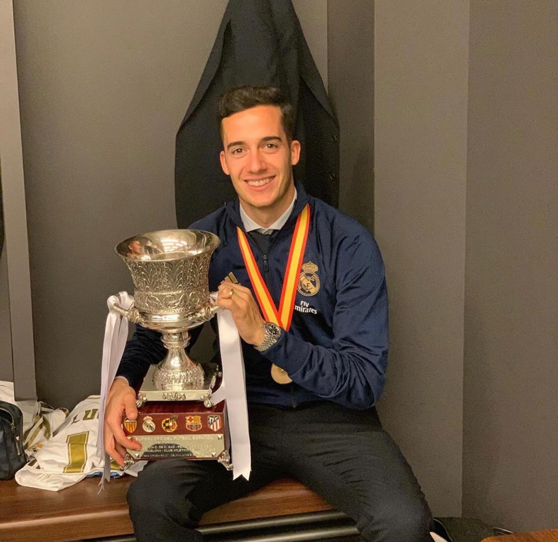 lucas vazquez napoli