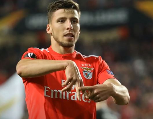 NapolI Ruben Dias