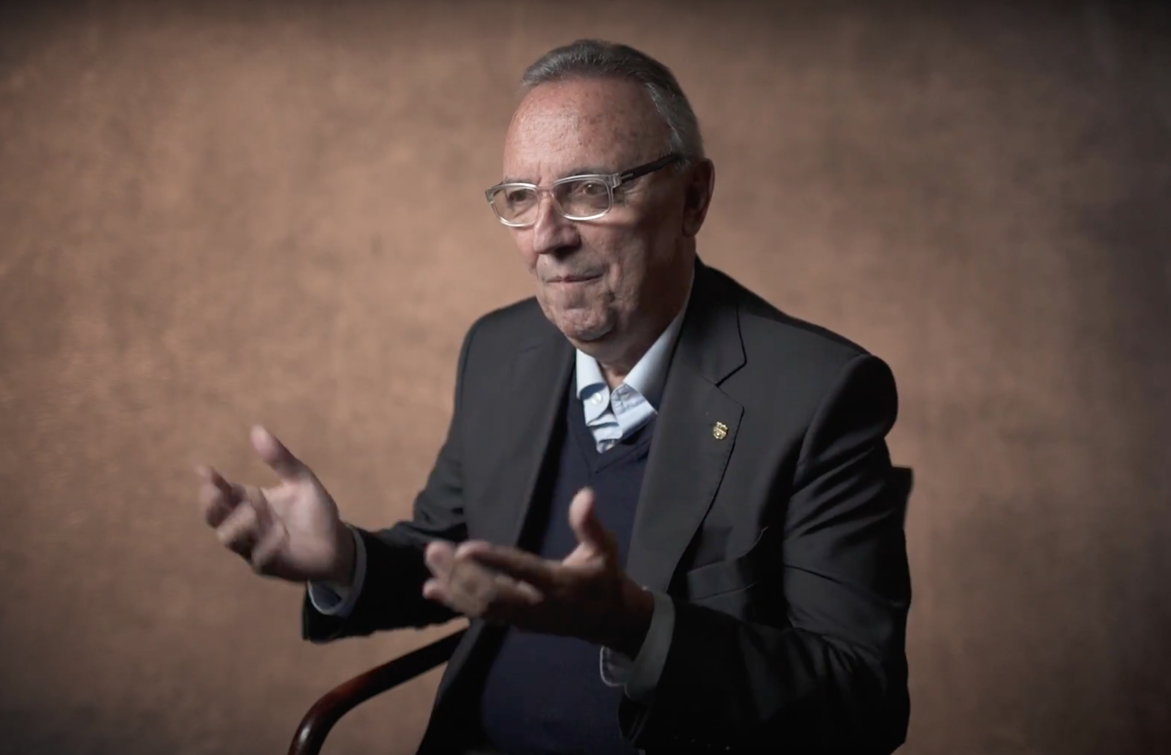 Ex presidente del Barcellona: “Tra Messi e il Barcellona non c’è mai stata una battaglia. Per Suarez alla Juve dipende dalla volontà di Koeman”