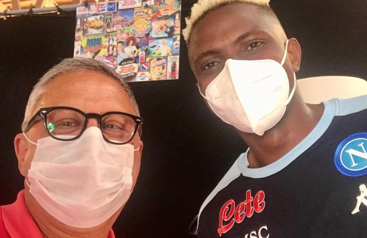 Alvino smentisce: “Per ora nessuna multa a Osimhen, ci sarà tempo. La cifra di 250mila euro è folle!”