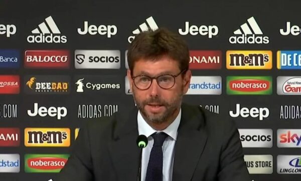 Andrea Agnelli, ex presidente della Juventus, in conferenza stampa