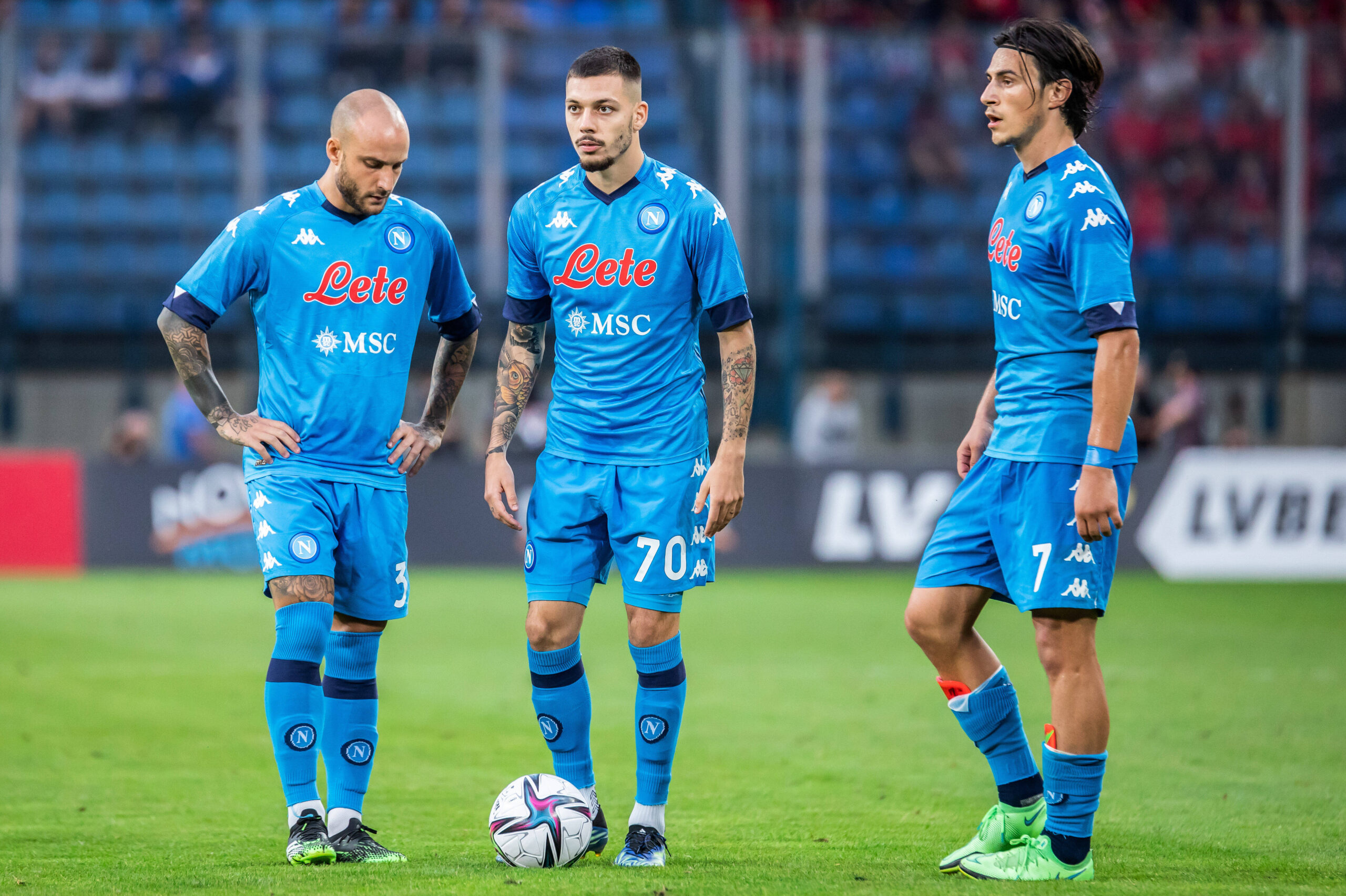 Calciomercato Napoli Costa Parma