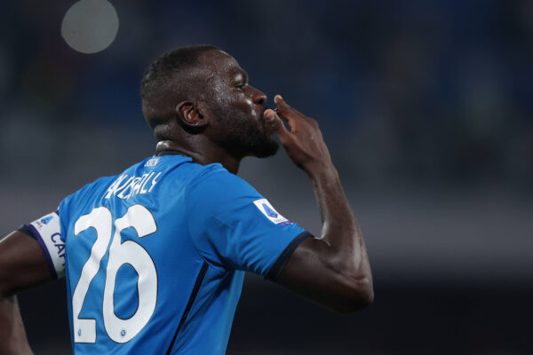 Futuro Koulibaly, il Napoli ha deciso: la volontà del club