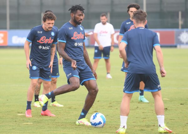 Anguissa paragone Desailly