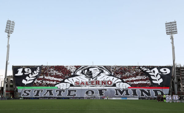 Salernitana Napoli tifosi