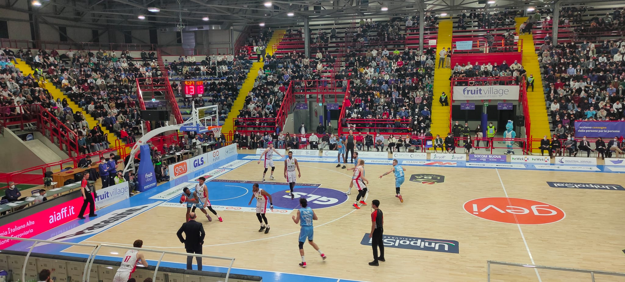 Napoli Basket Reggio Emilia