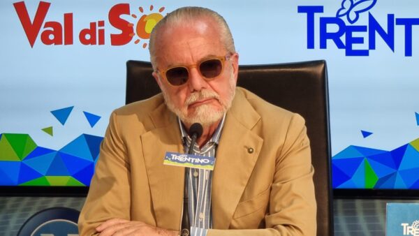 De Laurentiis conferenza stampa ritiro Dimaro