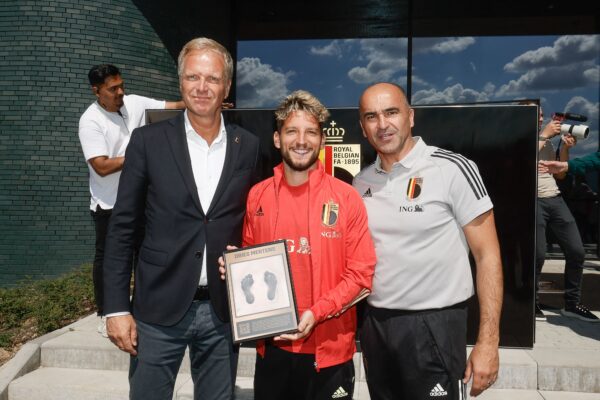 Mertens Napoli rinnovo