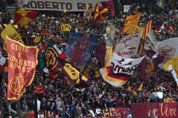 Roma Napoli multa tifosi Spalletti