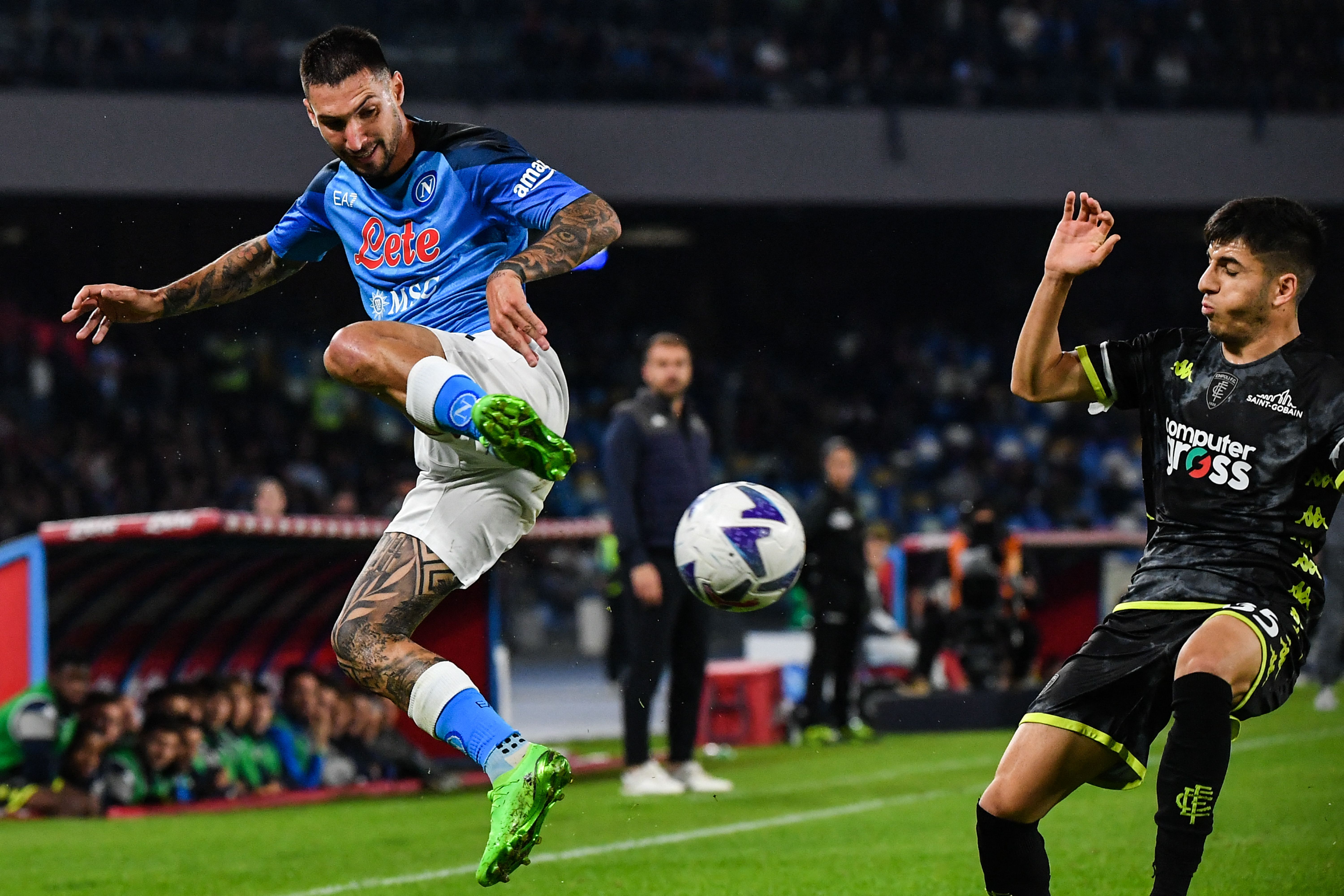 Mercato Napoli Parisi