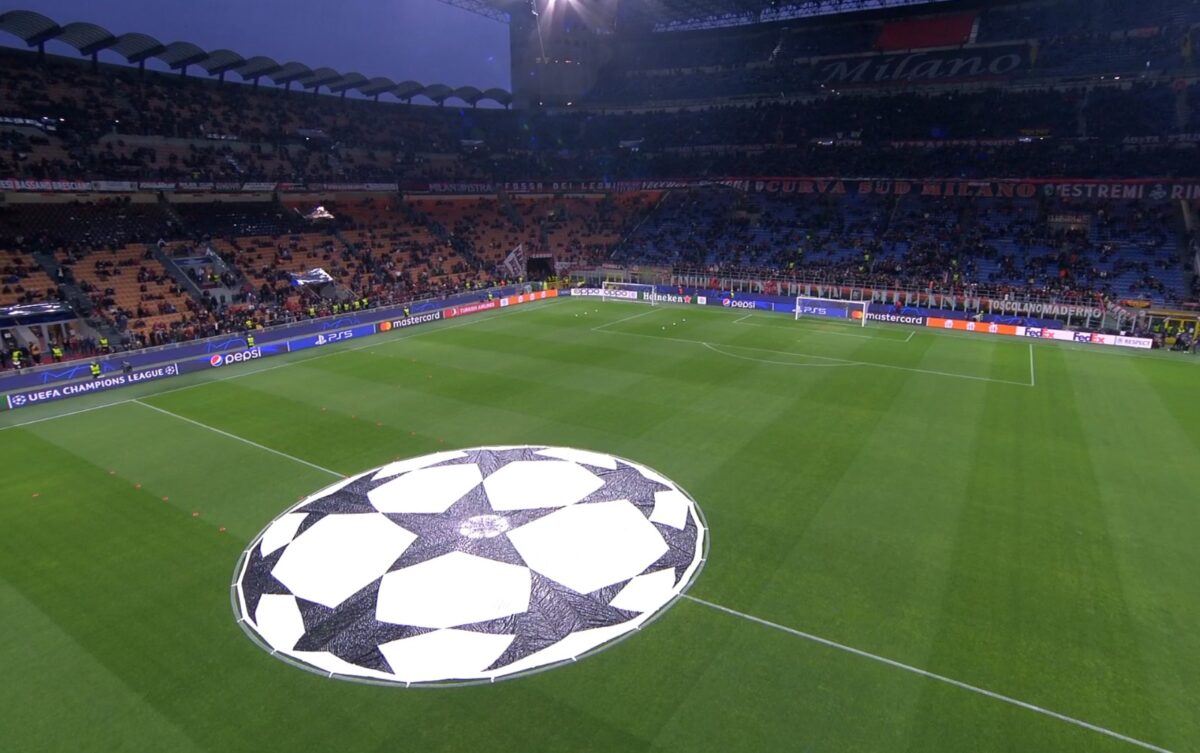 San Siro durante la gara di Champions League Milan-Napoli