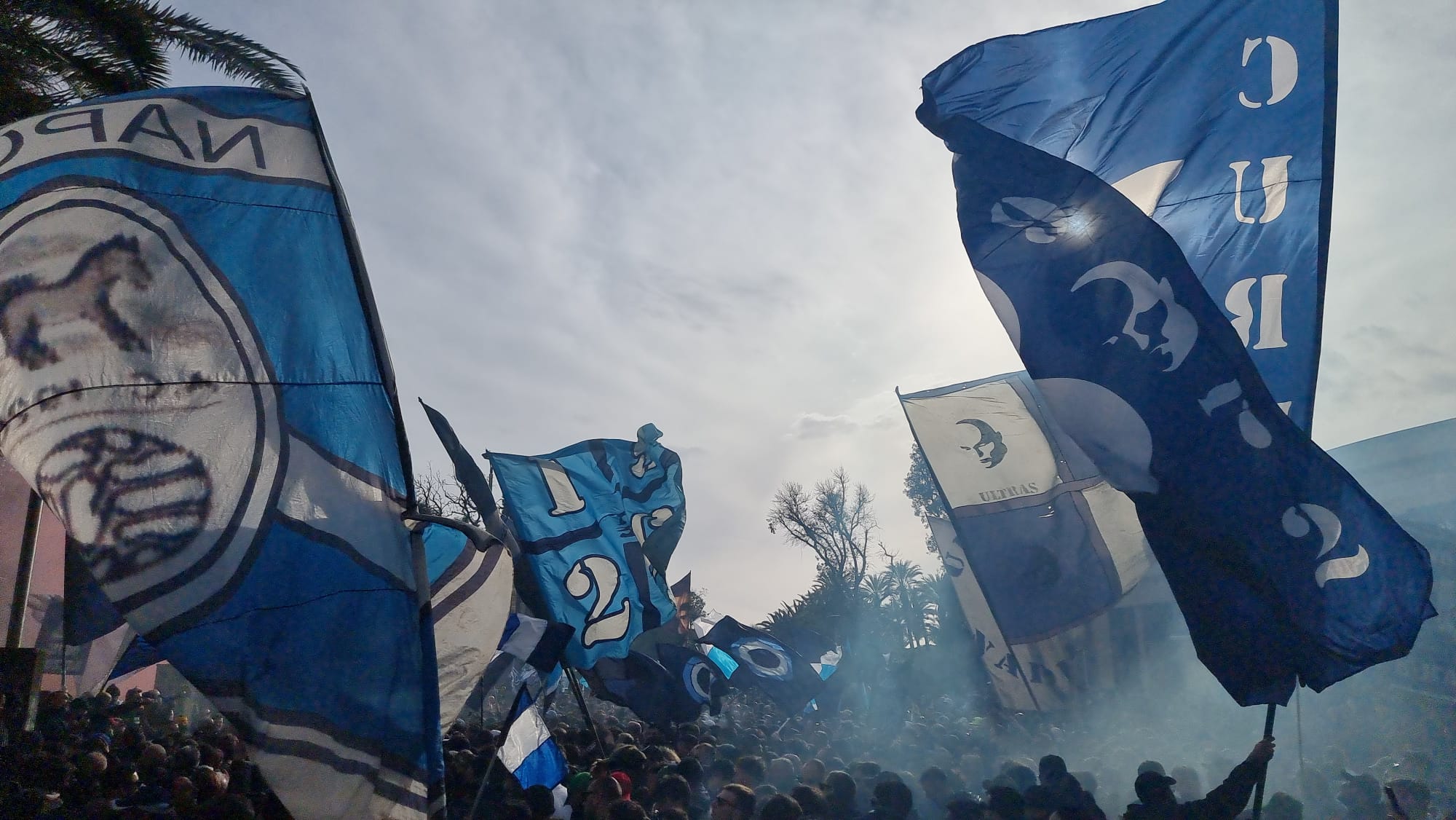Festa scudetto, niente pullman scoperto del Napoli cosa è previsto all'esterno dello stadio