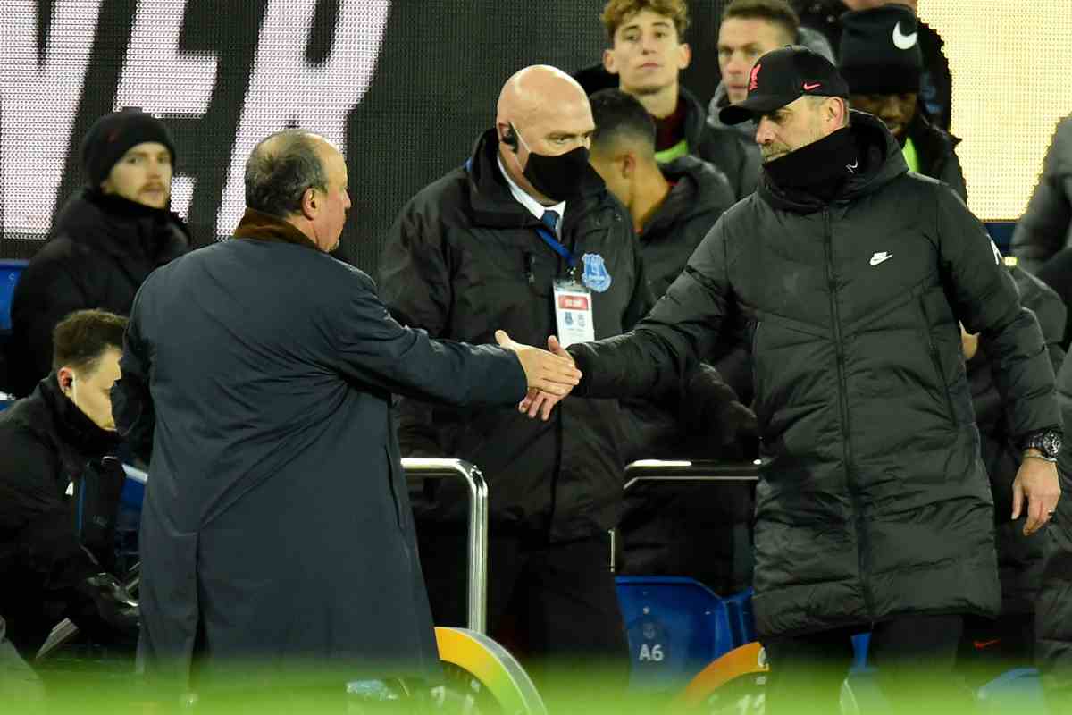 Benitez firma per tre anni con il Celta Vigo