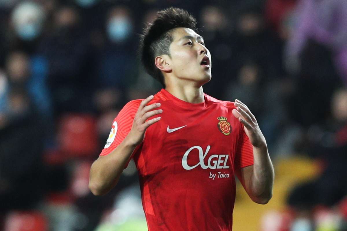 Il Napoli valuta il profilo di Kang-In Lee