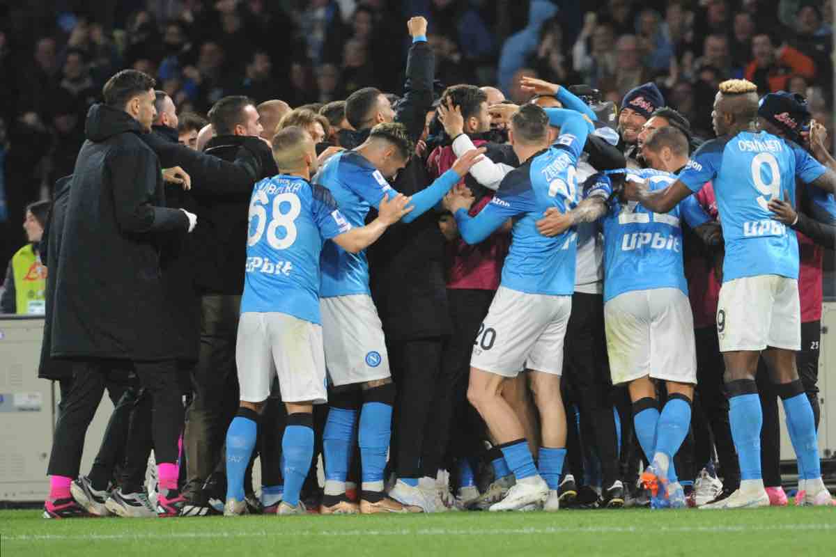 Kvaratskhelia premiato dalla Serie A