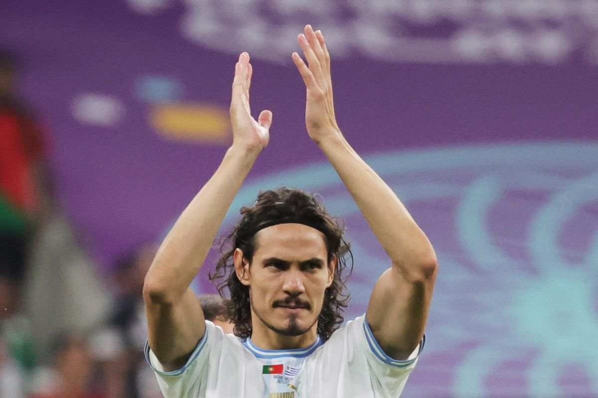 Napoli, la nuova squadra di Cavani sorprende i tifosi