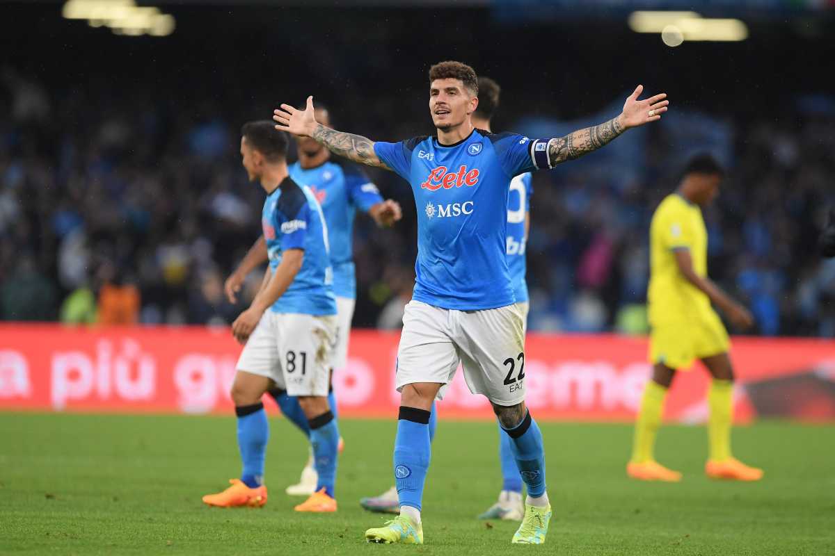 Di Lorenzo esulta dopo il goal all'Inter