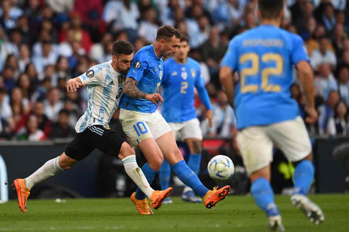 Bernardeschi con la maglia della nazionale