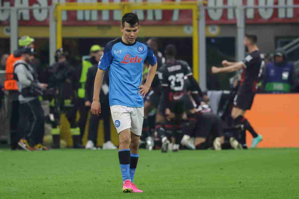 Il Napoli valuta una soluzione drastica per Lozano
