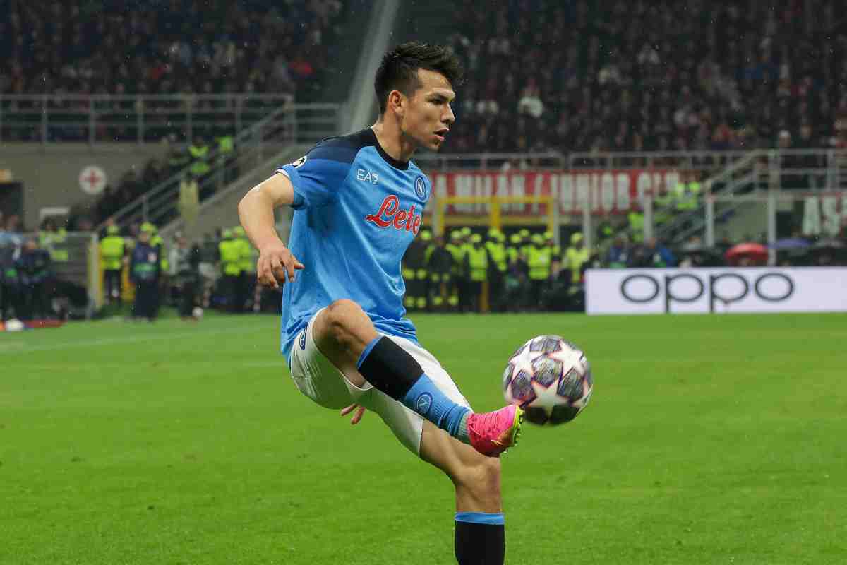 Lozano fuori dal progetto del Napoli: in arrivo una soluzione estrema