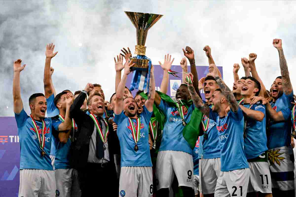 Incrocio calendario Serie A Champions League Napoli
