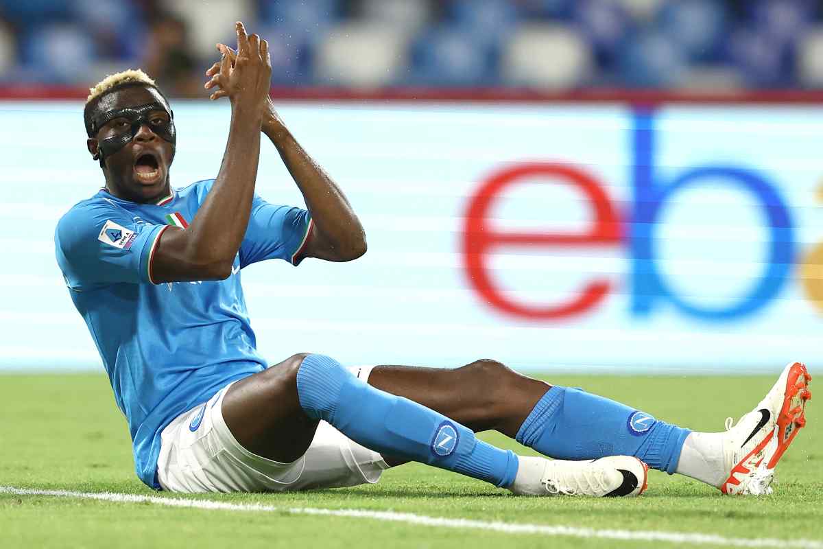 Intoppo per il rinnovo di Osimhen