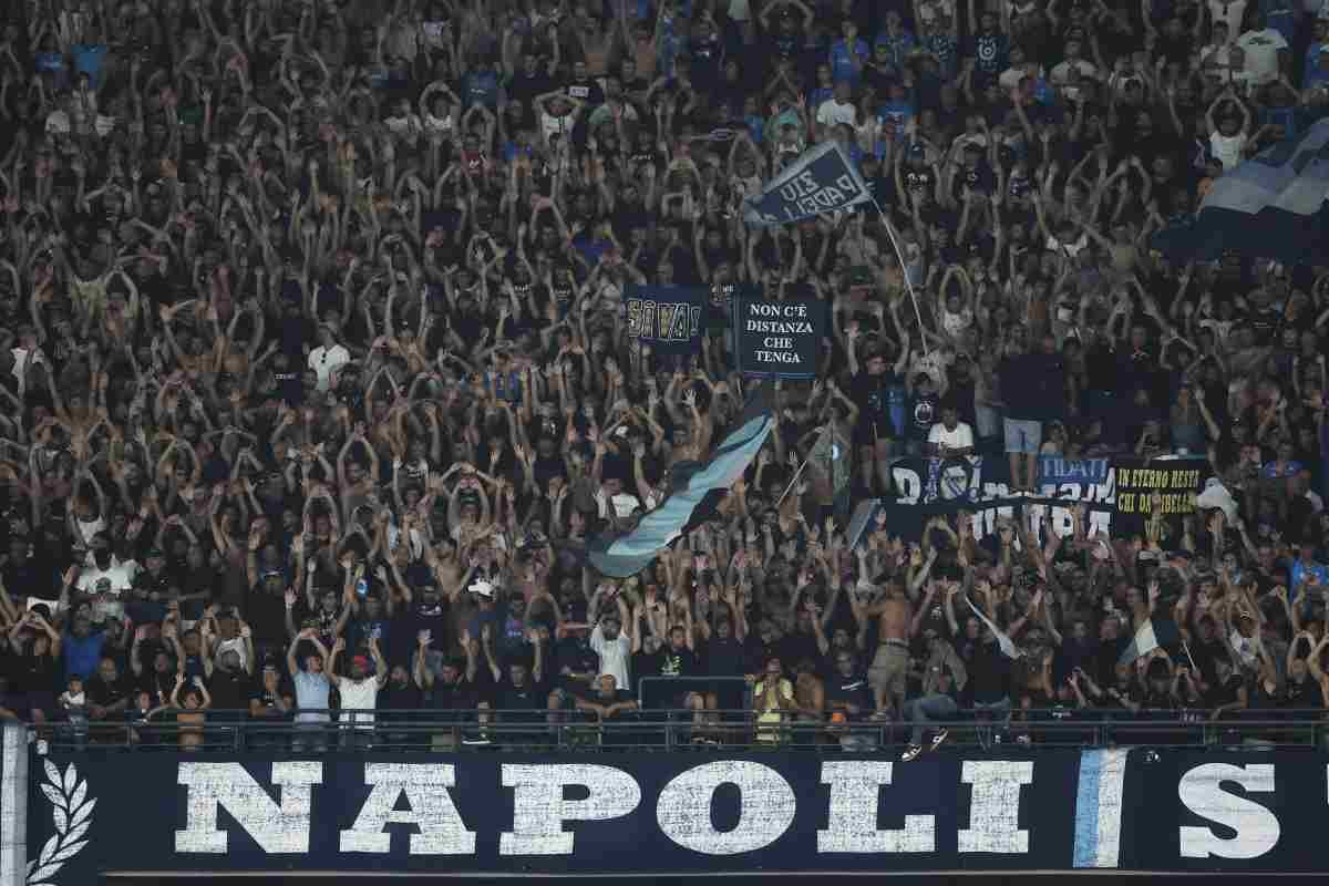 Tifosi del Napoli pronti alla trasferta di Champions
