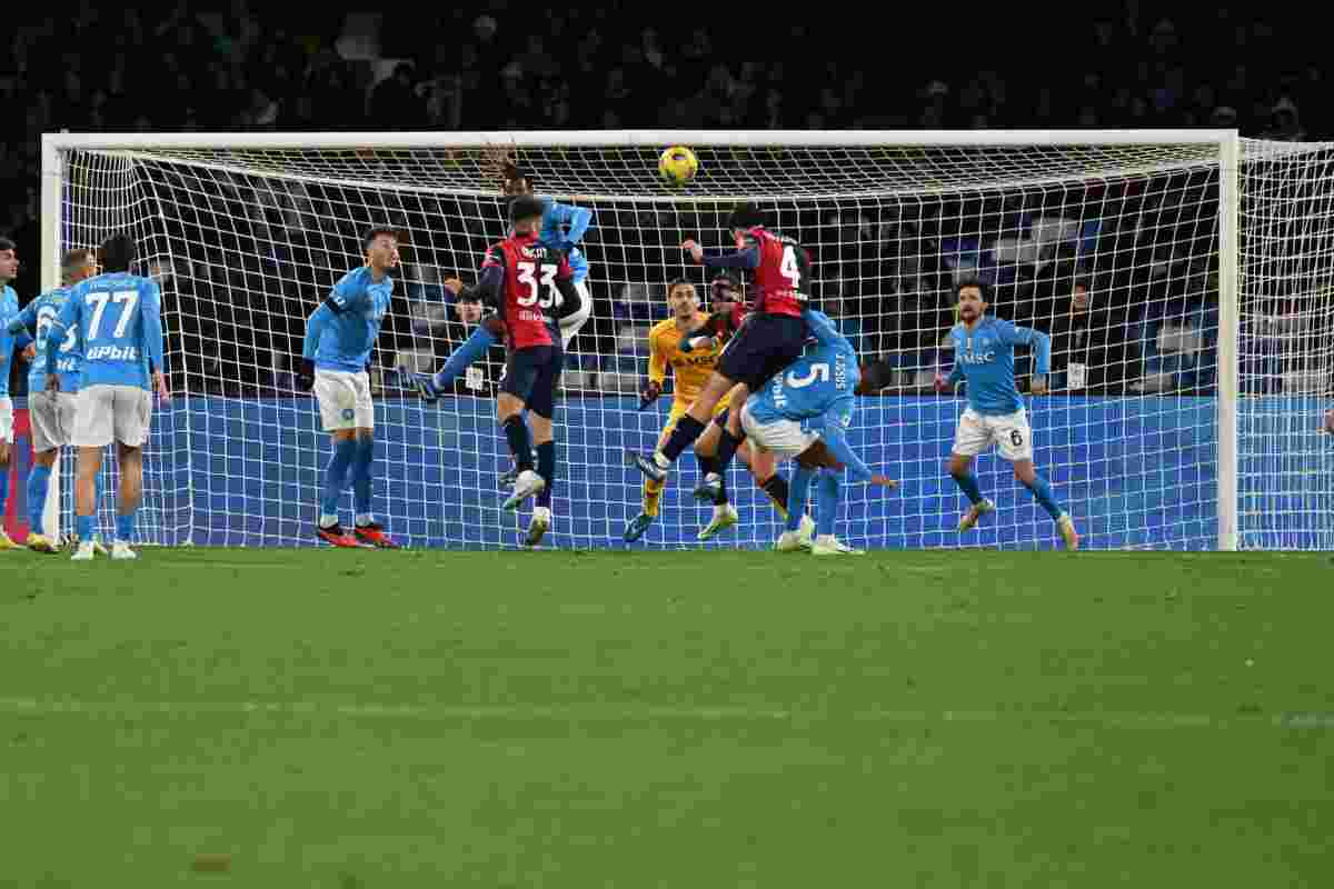 Difensori del Napoli bocciati dai quotidiani