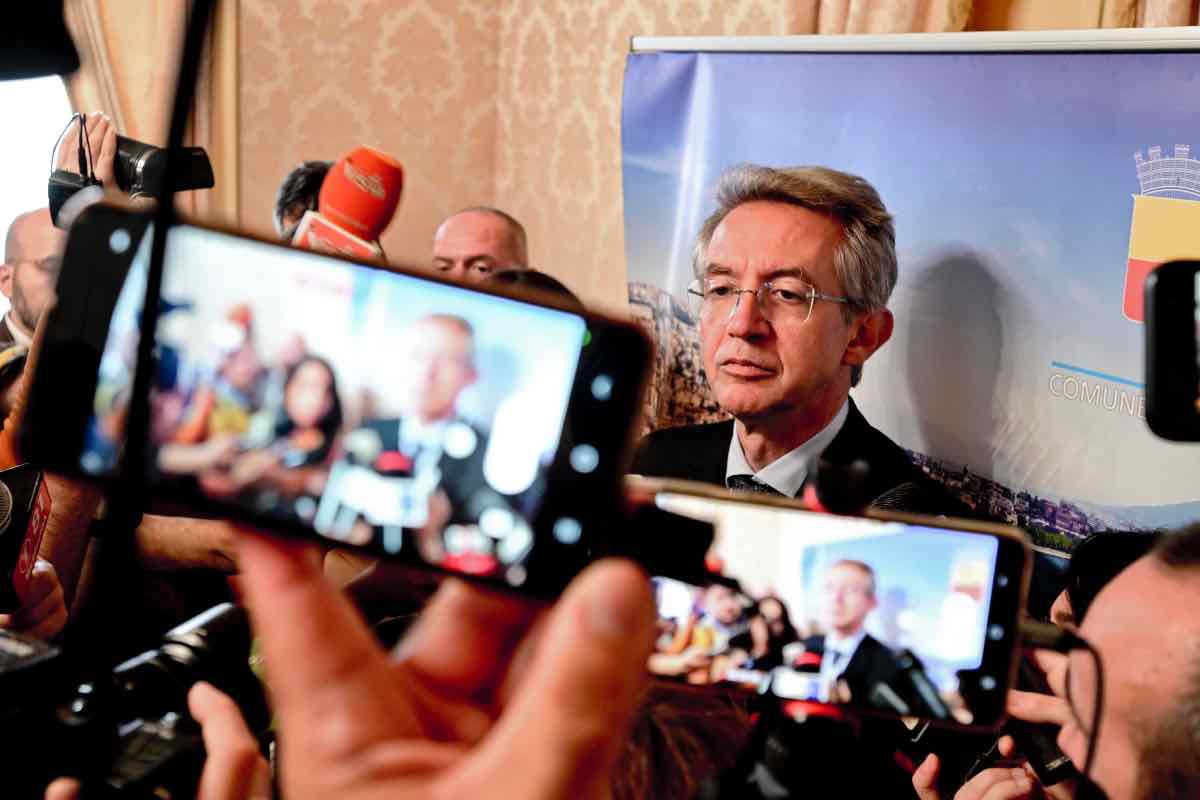 Manfredi risponde ad ADL