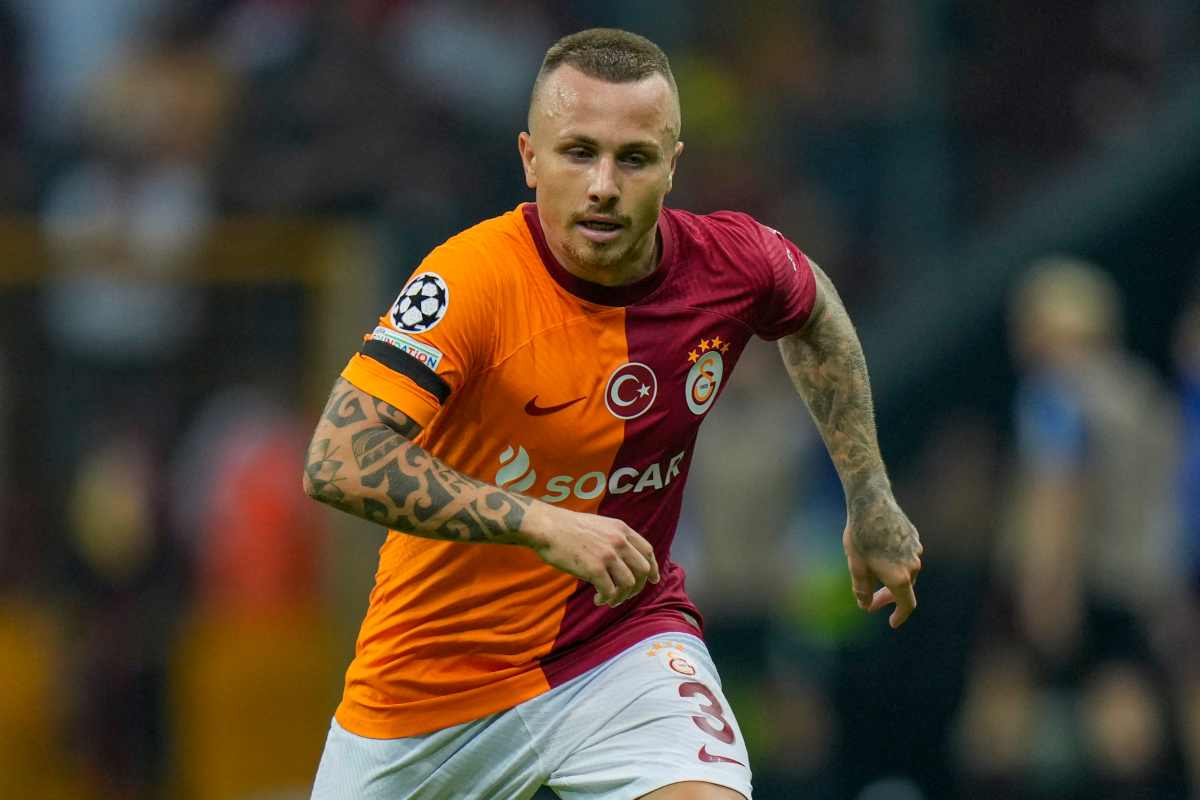Napoli Angeliño opportunità per l'estate