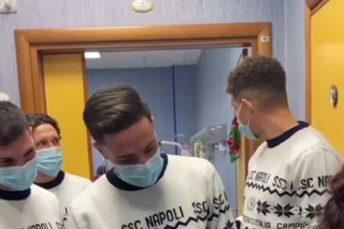 Bellissimo gesto dei giocatori del Napoli