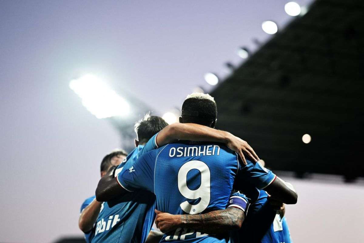 Napoli-Braga: l'appello degli azzurri ai tifosi