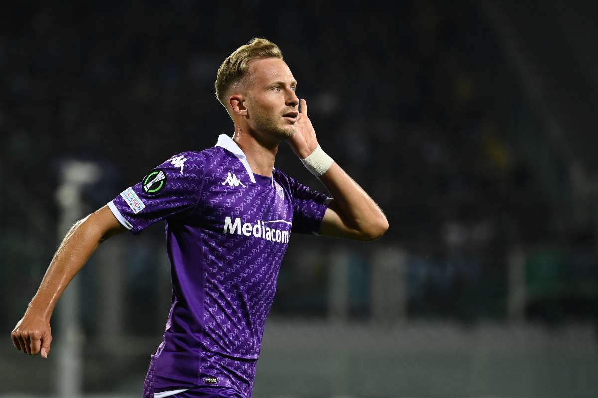 Il Napoli avanza per Barak