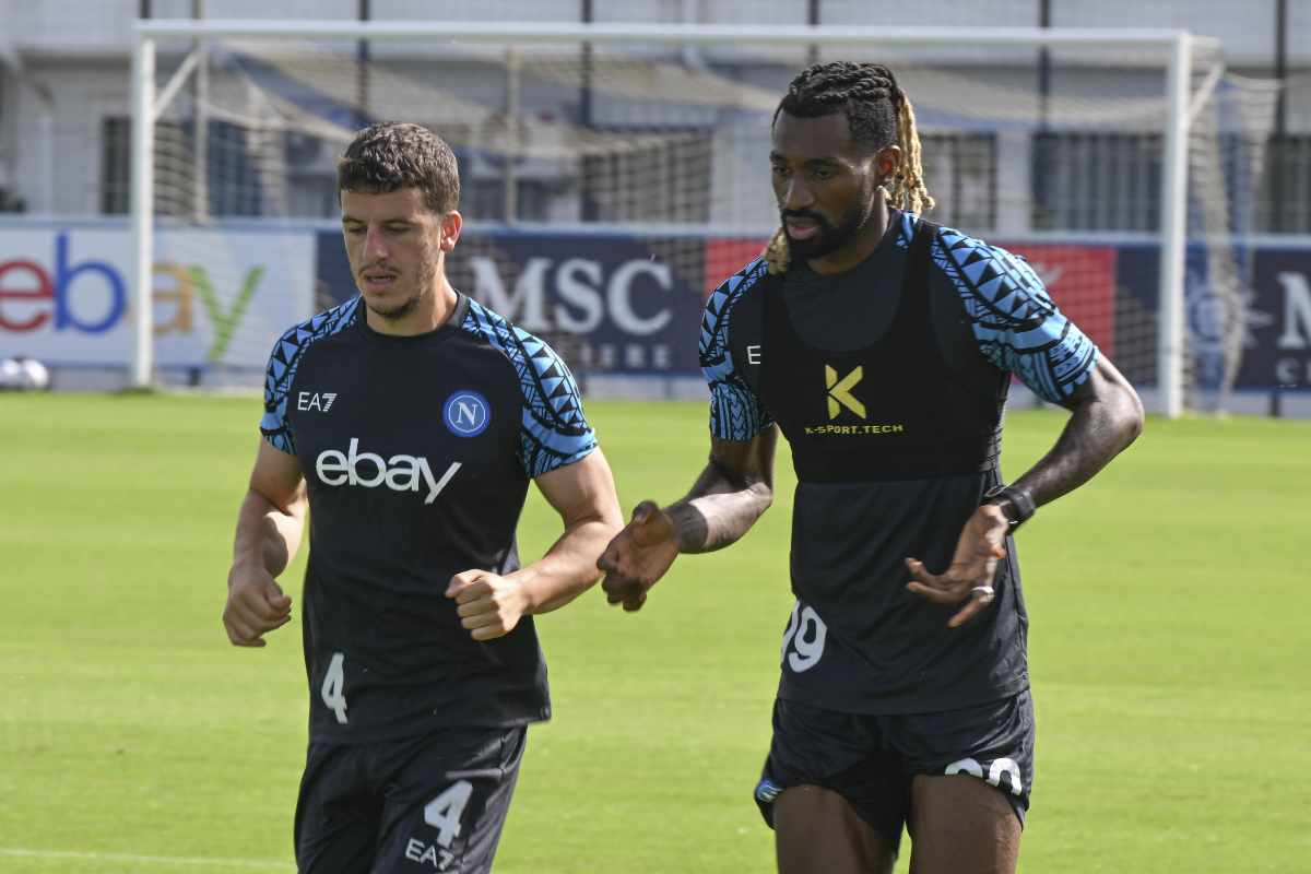 Perez completa la lista Serie A del Napoli, urge la cessione di Demme