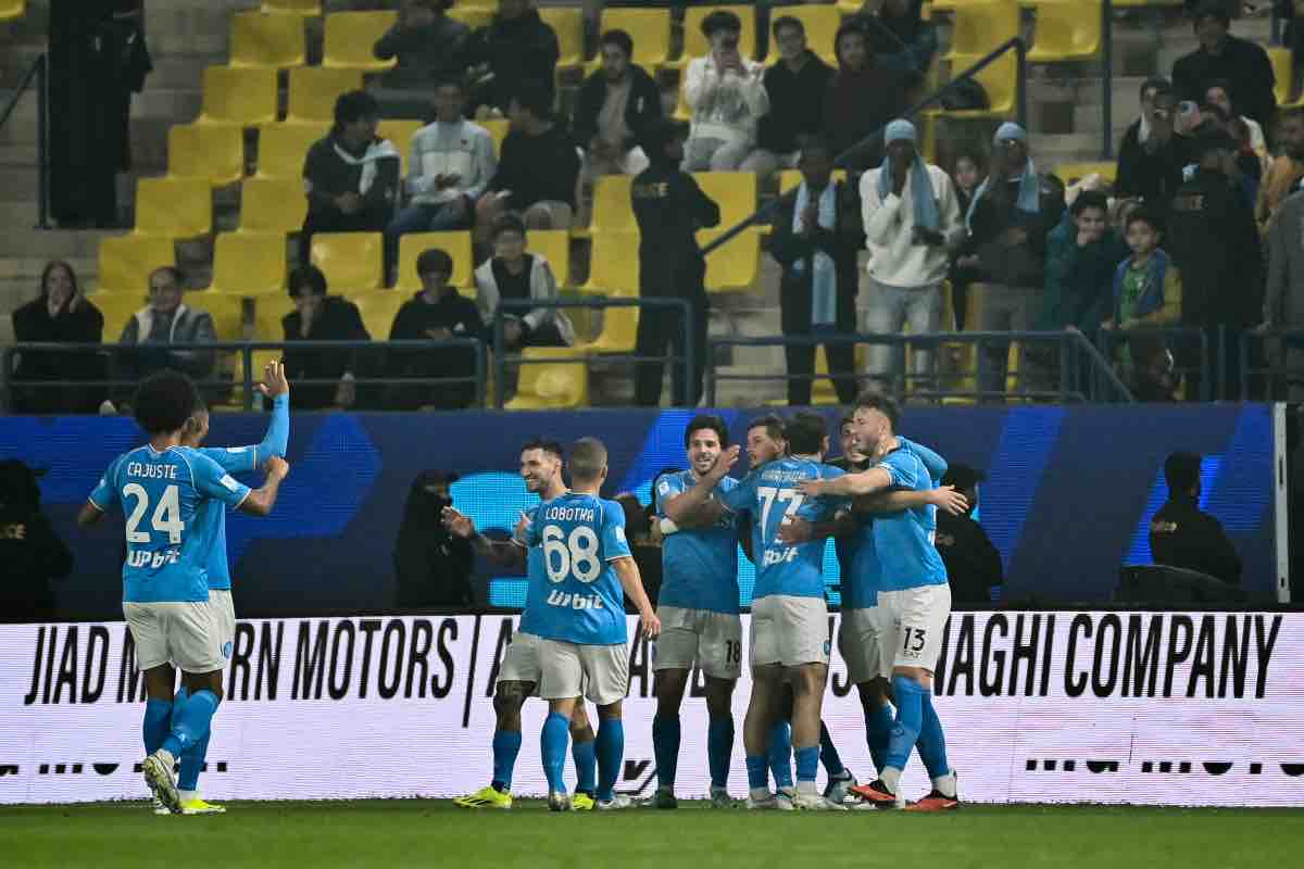 Napoli da record in Supercoppa