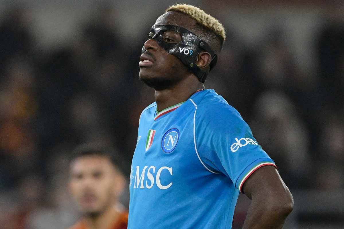 Osimhen criticato in diretta