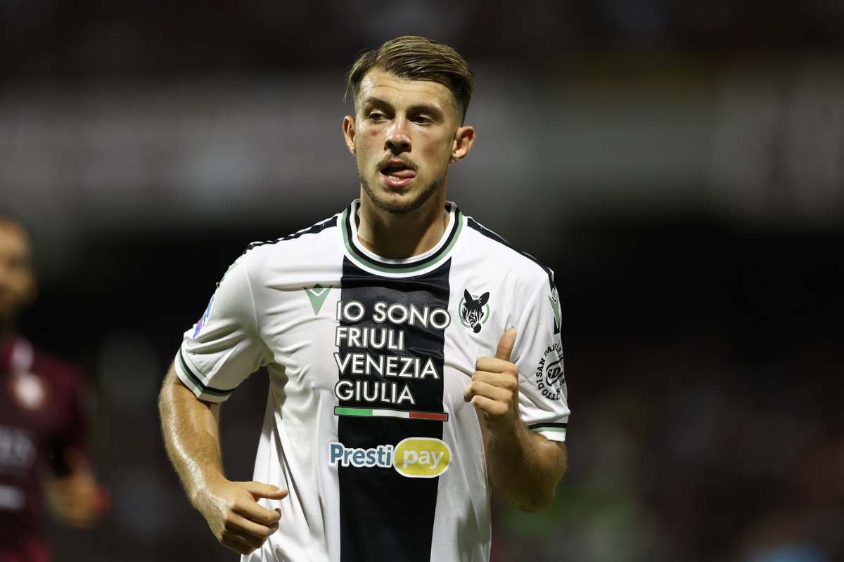 Calciomercato Napoli, sorpasso Juventus su Samardzic