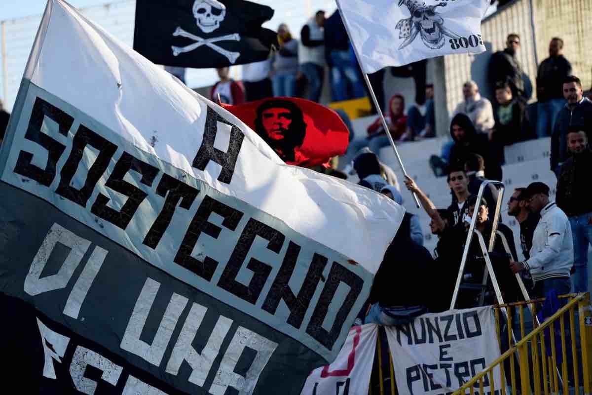 Emanuele Filiberto di Savoia: annuncio sul Portici e sull'Aversa Normanna