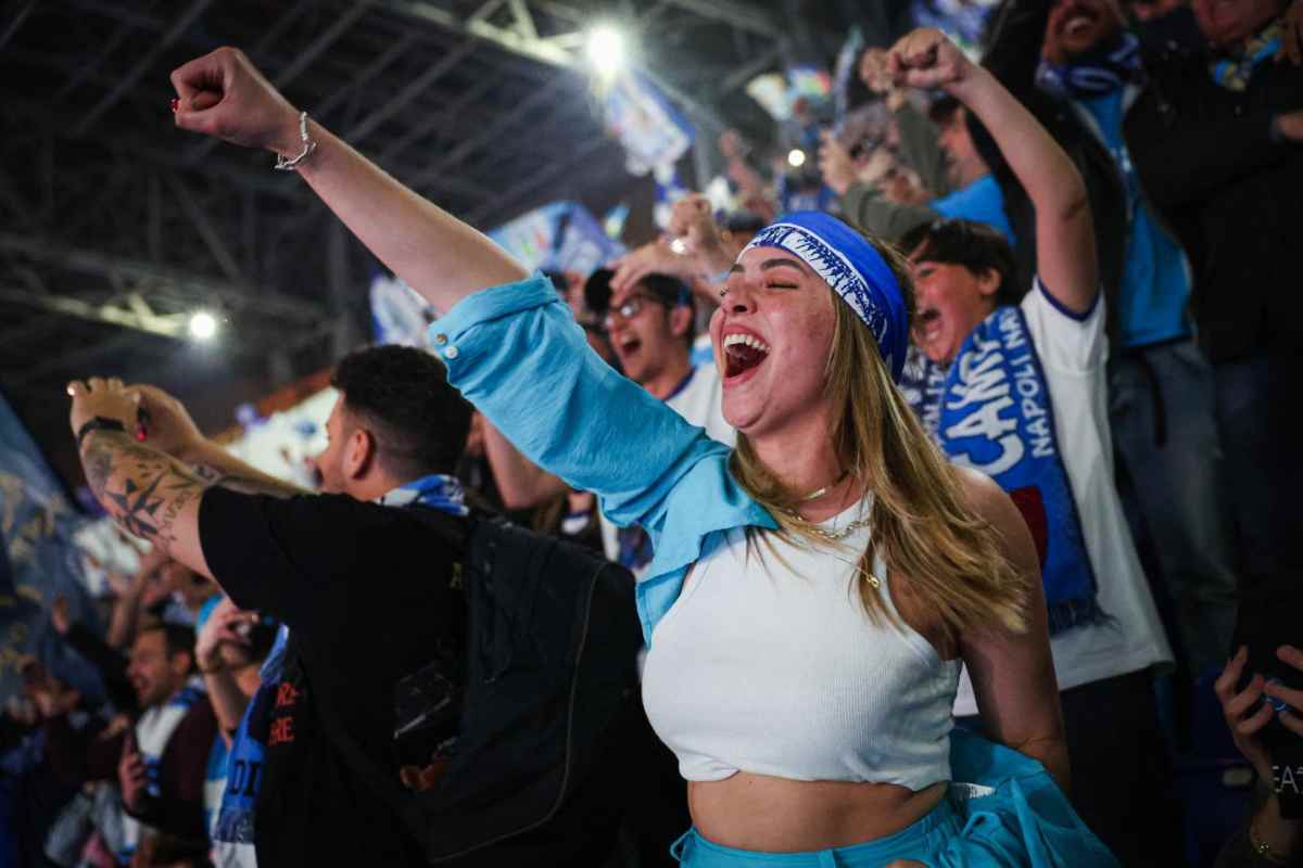 Napoli a meno tre punti dal quarto posto: classifica Serie A