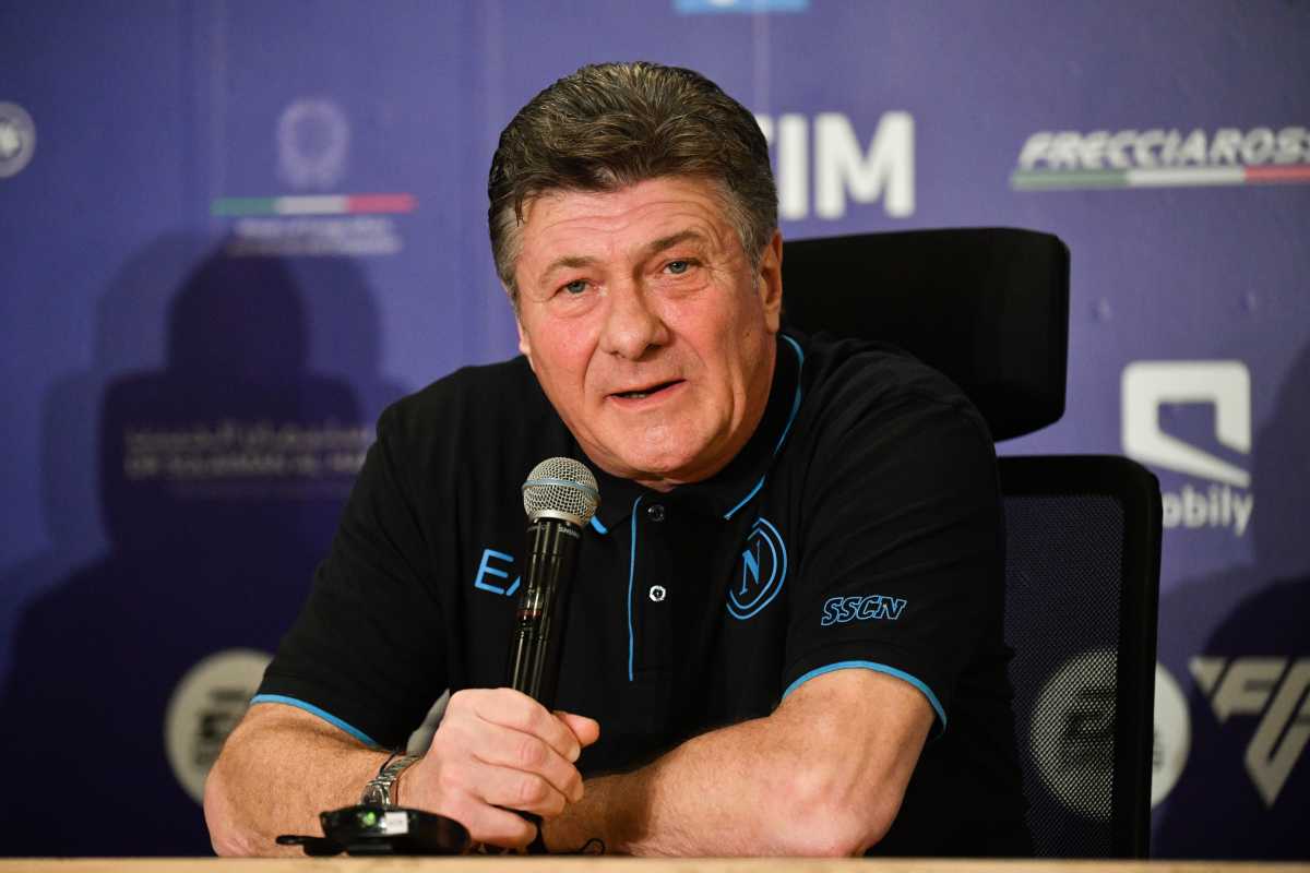 Mazzarri risponde alle domande sull'esonero